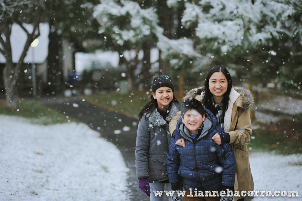 Snow in Maryland - family portraits - Lianne Bacorro Photography-30