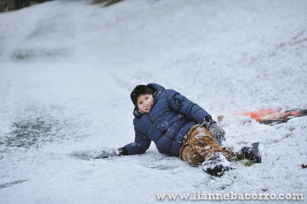 Snow in Maryland - family portraits - Lianne Bacorro Photography-40