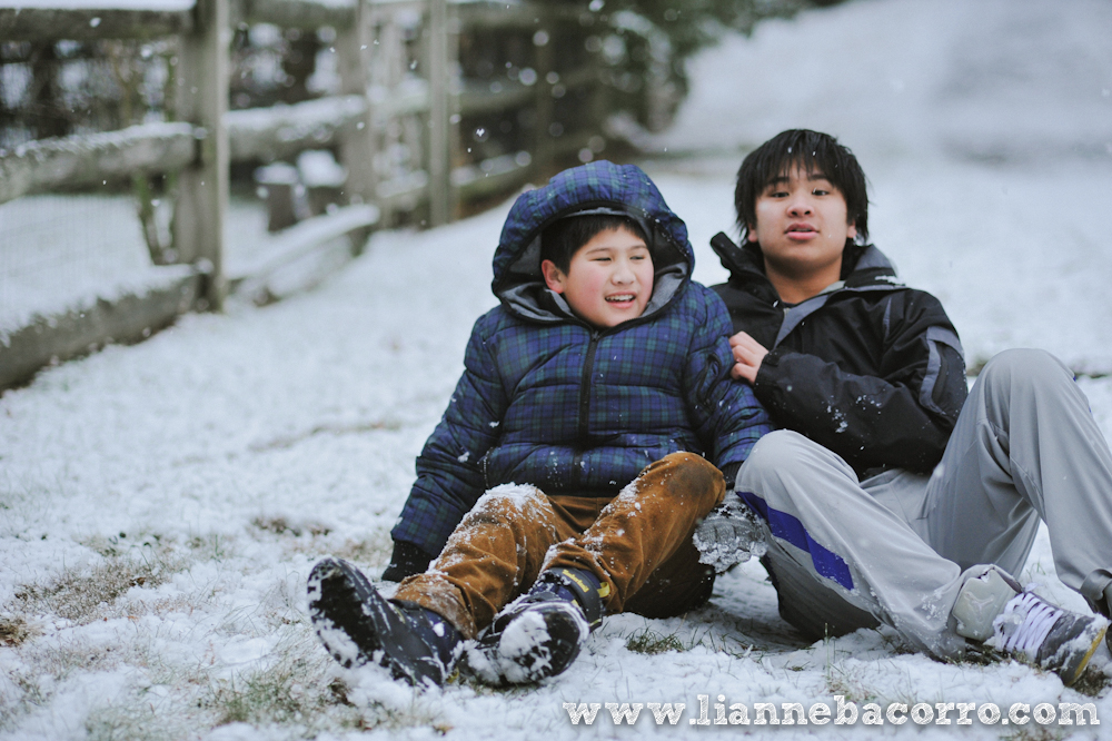 Snow in Maryland - family portraits - Lianne Bacorro Photography-48