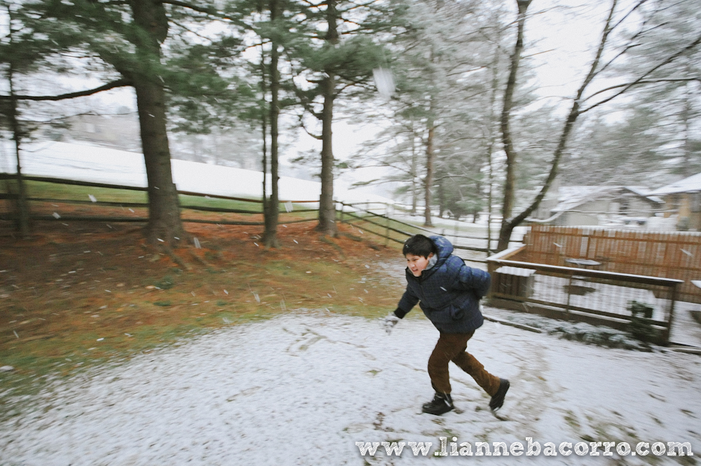 Snow in Maryland - family portraits - Lianne Bacorro Photography-6