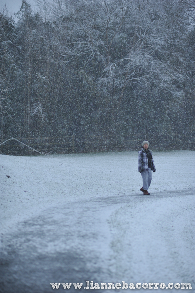 Snow in Maryland - family portraits - Lianne Bacorro Photography-75