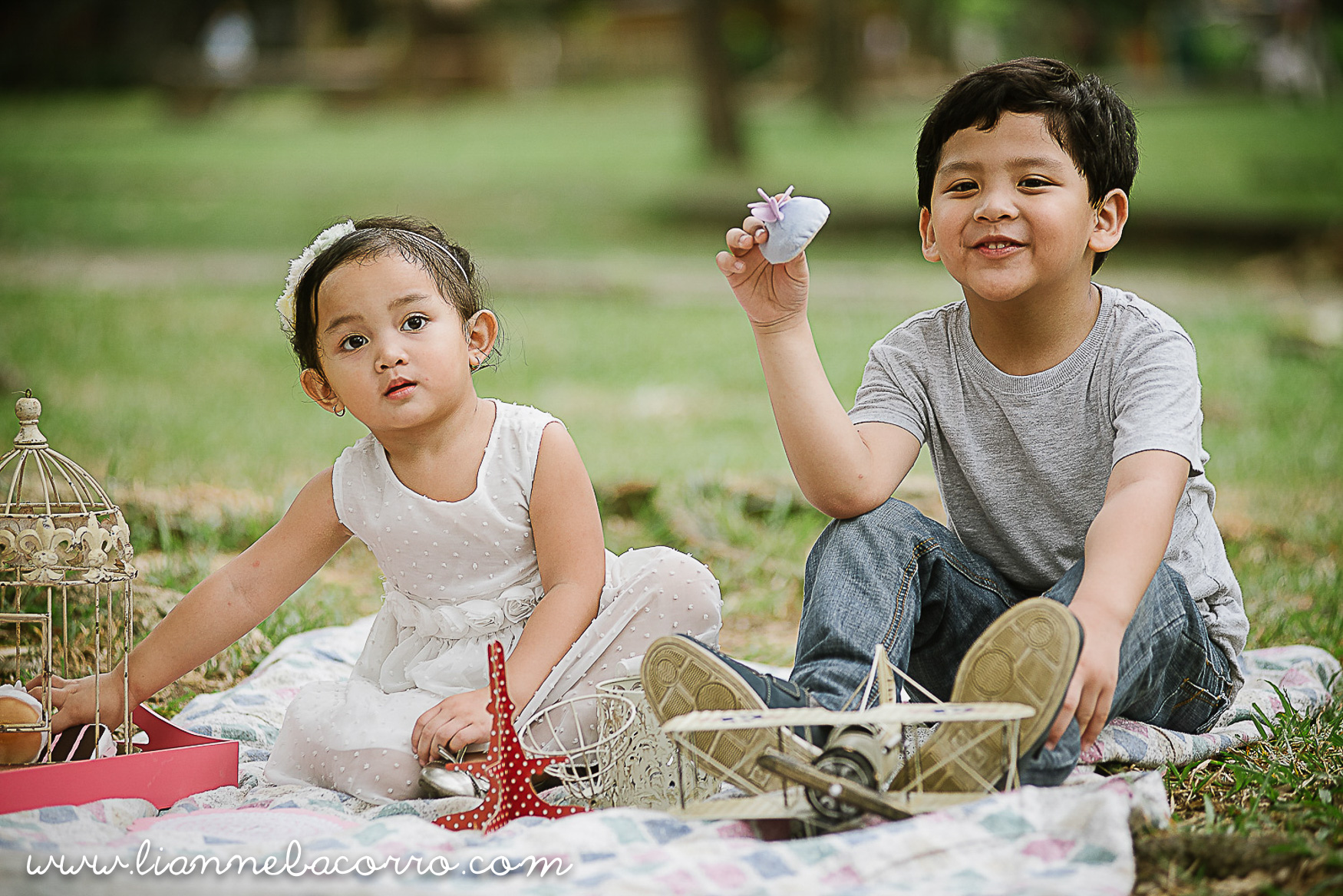 Lifestyle Maternity Family Photography by Lianne Bacorro-29