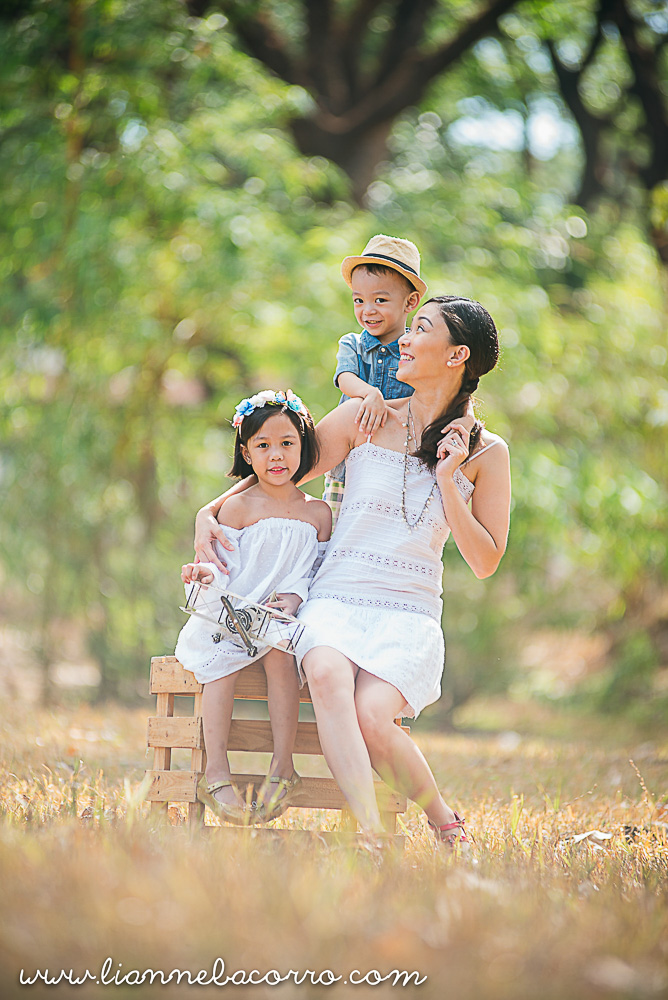 May 2016 - Geli - Family Portrait Photography - Lianne Bacorro - Something Pretty Manila-8